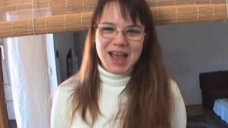Hot amateur teen with nice oral skills feeds her lust for piss and cum