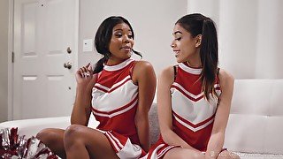 Nia Nacci and Harmony Wonder are cheerleaders that just love pussy