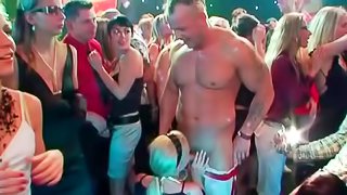 Hunky male strippers feed their dicks to slutty girls