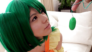 Cosplay Convention Gets Naughty - CosplayInJapan