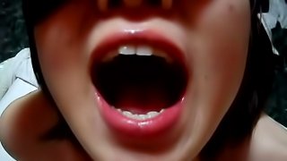 Blindfolded Asian gf is swallowing sperm