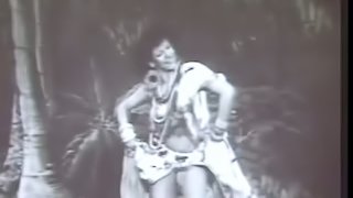 Amalia Agailar & Kalantar In Vintage Feature Dancing