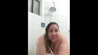 Shower Time LatinaGina