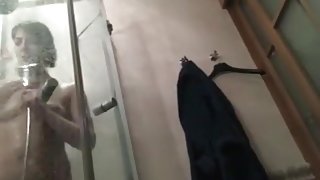 Dude captures his gf masturbating in the shower and he helps her out