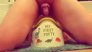Sissygasm in potty chair