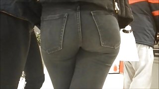Ass in tight jeans voyeur