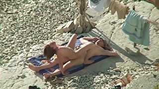 Couple Share Hot Moments On Public Nudist Beach - outdoor voyeur sex
