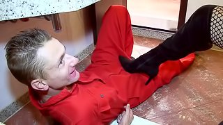 Horny Tgirl CaCau DiPaula Flips Flops with the Plumber