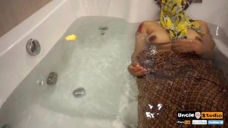 Thai Girl Take Shower in the Jacuzzi