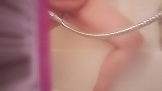 Naughty amateur shower head pussy fun