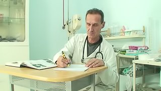 Mature doctor wants to expamine a brunette's dripping vagina