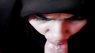 Amateur Arab Babe Sucking Cock Filmed With a Cell Phone