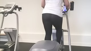 Big Ass in Tight See-Through Pants at the Gym! Had to Spy! Public Spying