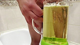 Playing with my pee, Fetish golden shower