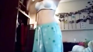 breasty immature masturbating in livecam