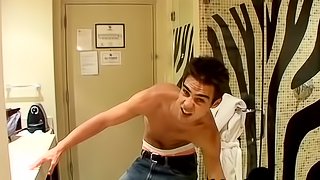 Sexy Zack masturbates in the shower and cums on himself