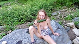 Amateur Teen Sarah Evans Fucks a Huge Cucumber in Public