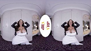 Linsey Dawn McKenzie - POV VR solo masturbation