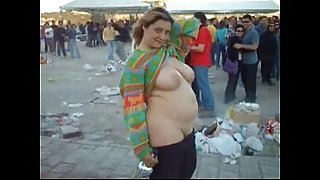 Gordita Borracha Ensea Tetas, Choco Y Culo