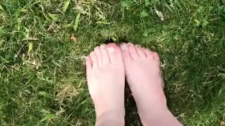 GETTING MY CUTE SOCKS ALL WET AND WALKING BAREFOOT IN THE GRASS