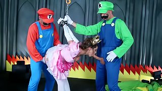 Mario and Luigi naild Princess Peach in a threesome