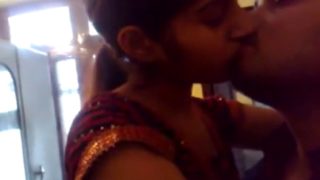 Indian bf kissing
