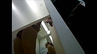Enjoy my hidden cam vid of bootyful girlie in the changing room