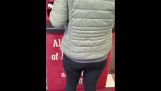 Step mom stuck into coffee machine get fucked by step son through leggings 