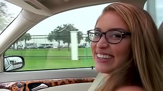 Lucky guy gets to fuck Emily Rose in the car until he cums
