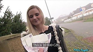Blonde hottie fucked in a car for cash by public agent