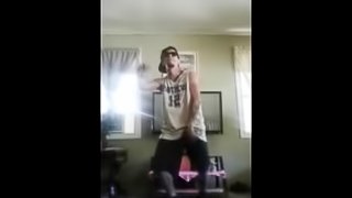 My dance of skillz for the LADIES