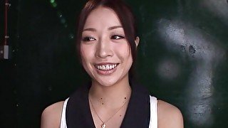Skinny Japanese chick Mau Morikawa knows how to pleasure a dick