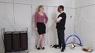 Kinky blonde Delirious Hunter deep throats and gets spanked rough