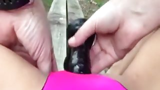 Boyfriend toying his gf's vagina in the forest