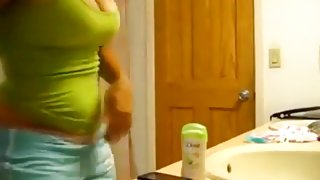 A quick peak in her washroom