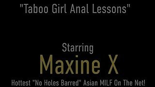 Maxine X Leaks Pussy With Chubby StepDaughter Camille Black!