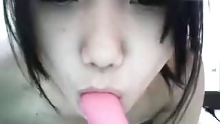 Akimitalkalot plays with sex toy