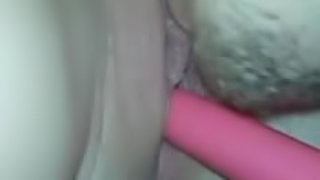 Amateur teen gf getting blasted with her dildo while i eat it