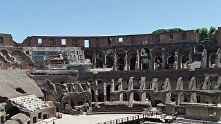 Abbiamo scopato nel bagno del colosseo! Coppia amatoriale Bonnie e Clyde