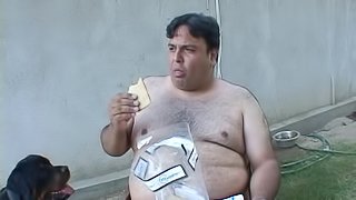 Sloppy fat guy with a tiny dick gets a good blowjob outdoors