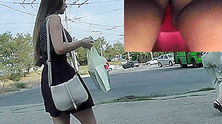 Amateur upskirt video with a slut with bubble butt