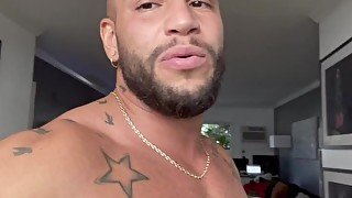 Latin Muscle Bottom Finds anon Uncut monster cock off SNIFFIES