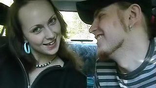 Tanya drives her BF crazy with a terrific blowjob in a car