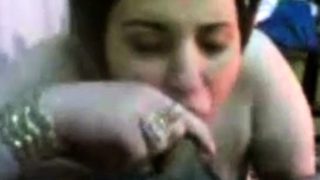 arab girl sucks her husband dick 2nd clip