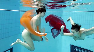 UnderwaterShow Video: Sara Bombina and Gazel Podvodkova