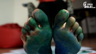 Foot and soles painting and soleprints (foot tease, sexy feet, young feet)