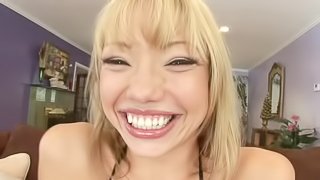 Seductive pose leading natural tits blonde to rough face fucking