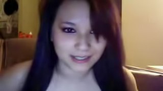 Stunning teen presents her amazing tits on webcam