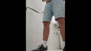 wank at public toilet lot of cum