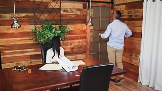 Veronica Rayne fucked well in her office by a handsome man